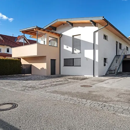 Familiengarten Lägenhet Volders
